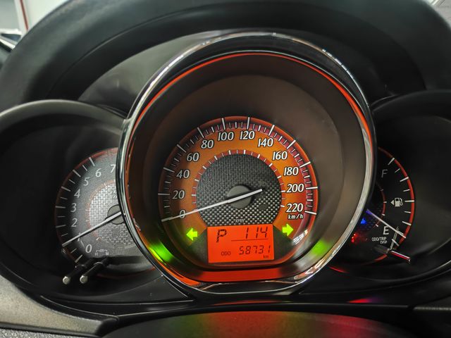 YARIS 1.5  第7張相片