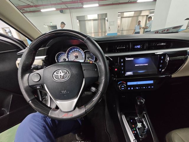 ALTIS 1.8  第9張相片