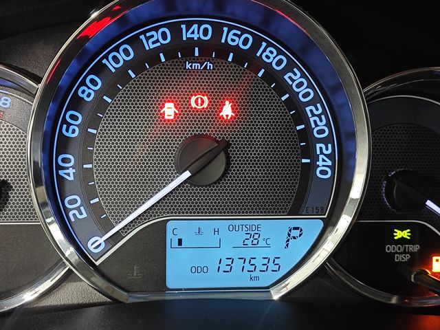 ALTIS 1.8  第10張相片
