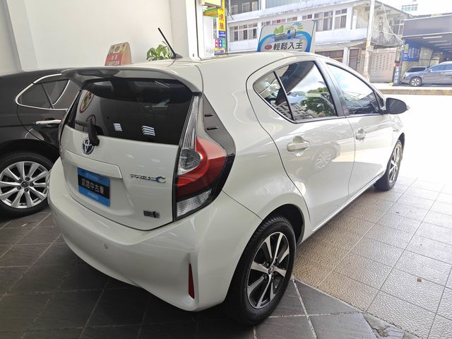 PRIUS C 1.5  第4張相片