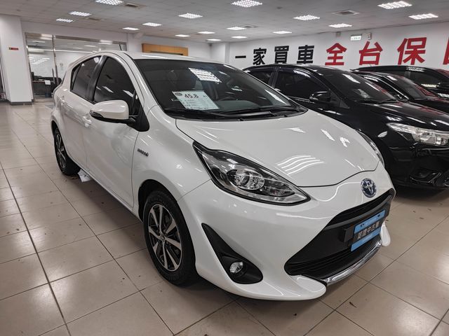 PRIUS C 1.5  第3張相片