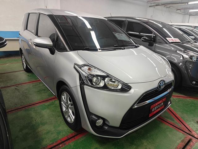 SIENTA 1.8  第3張相片