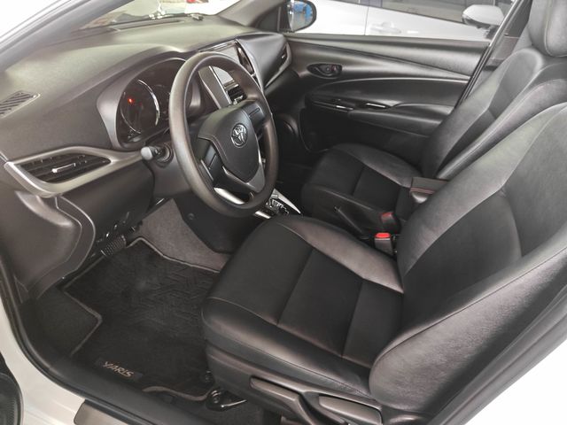 YARIS 1.5  第8張相片