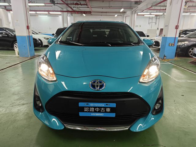 PRIUS C 1.5  第2張相片