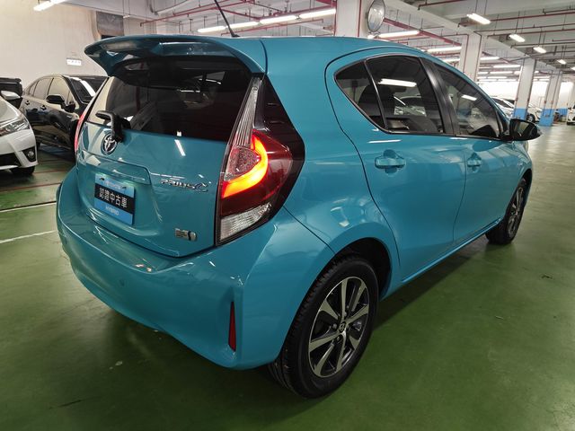 PRIUS C 1.5  第4張相片