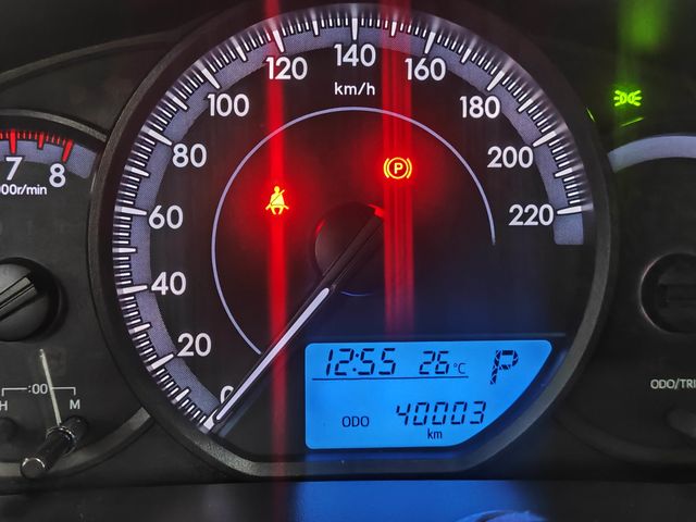 YARIS 1.5  第9張相片