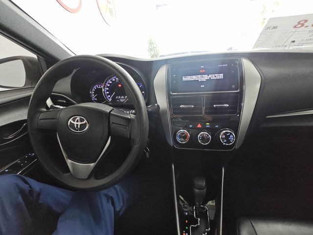 YARIS 1.5  第9張相片