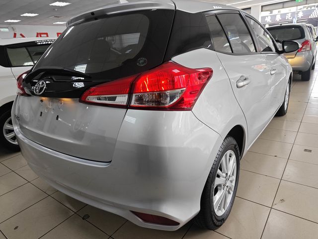 YARIS 1.5  第4張相片