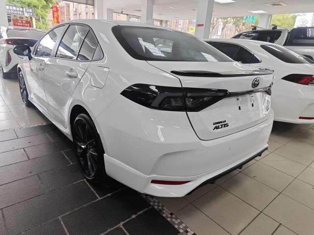 ALTIS 2.0  第6張相片