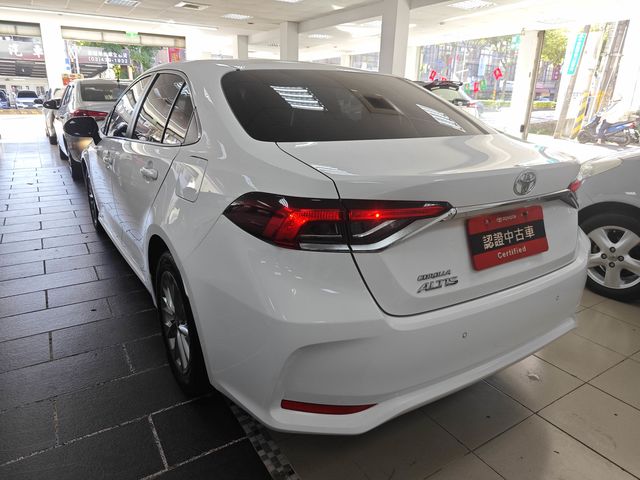 ALTIS 1.8  第7張相片