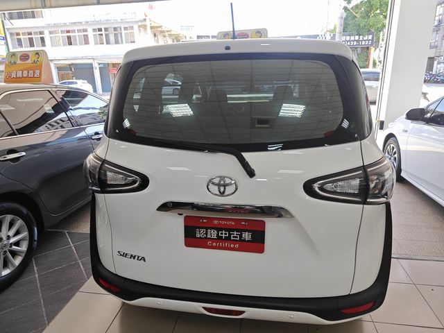 SIENTA 1.8  第5張相片