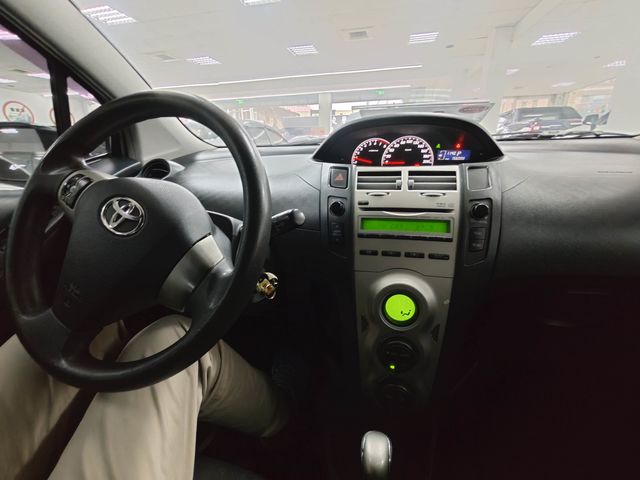 YARIS 1.5  第8張相片