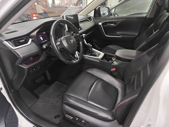 RAV4 2.0  第9張相片
