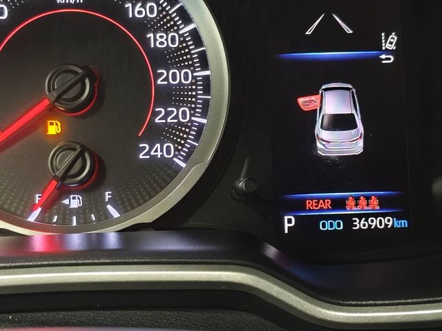 ALTIS 1.8 E  第10張相片