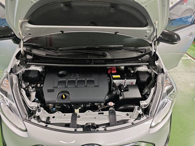 SIENTA 1.8 E  第10張相片