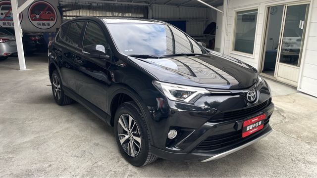 RAV4 2.0  第4張相片