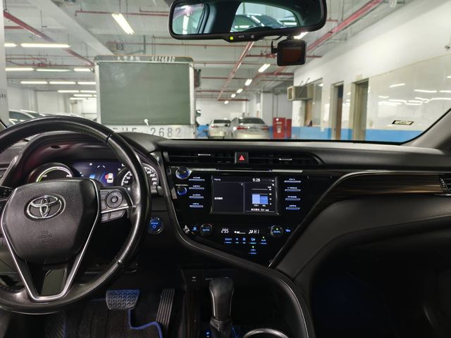 CAMRY 2.5 HV  第9張相片