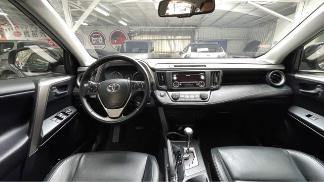 RAV4 2.0E  第9張相片