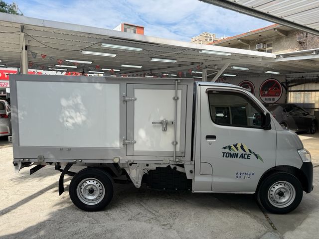 TOWN ACE 1.5  第4張相片