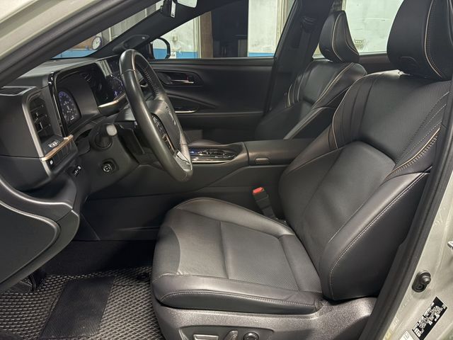 CROWN 2.4  第7張相片