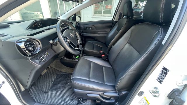 PRIUS C 1.5  第7張相片