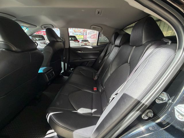 CAMRY 2.5 HV  第9張相片