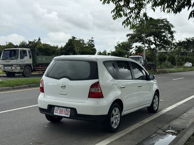 低里程/氣氛好/五門代步車  第4張相片