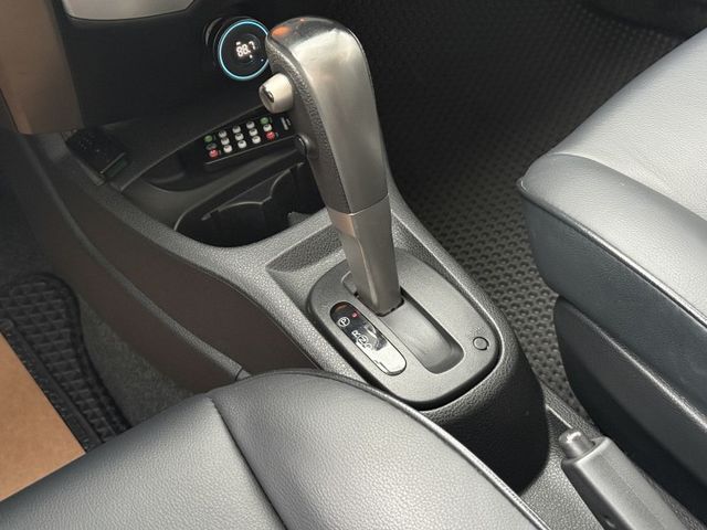 低里程/氣氛好/五門代步車  第15張相片