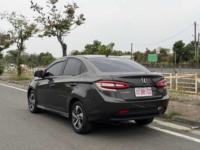 低里程美車/便宜  第6張相片