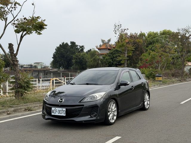 低里程 IKEY/摸門 升級重低音、喇叭、BC避震、18吋鋁圈  第1張相片