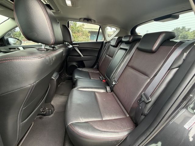 低里程 IKEY/摸門 升級重低音、喇叭、BC避震、18吋鋁圈  第10張相片