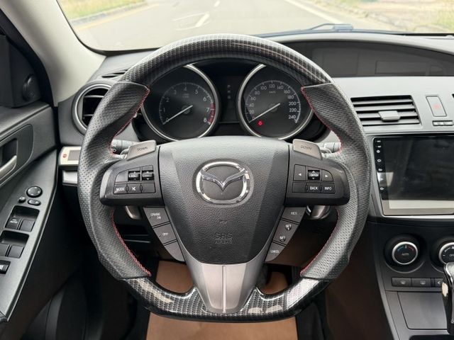 低里程 IKEY/摸門 升級重低音、喇叭、BC避震、18吋鋁圈  第12張相片