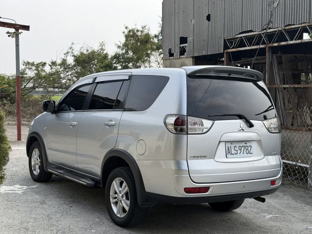 一手車/前車主載小孩用 非載貨  第2張相片