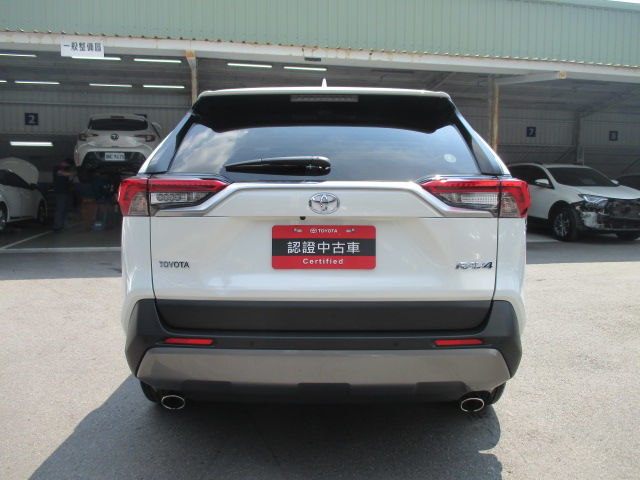 RAV4 2.0  第6張相片