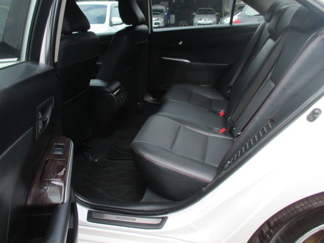 CAMRY 2.5 HV  第7張相片