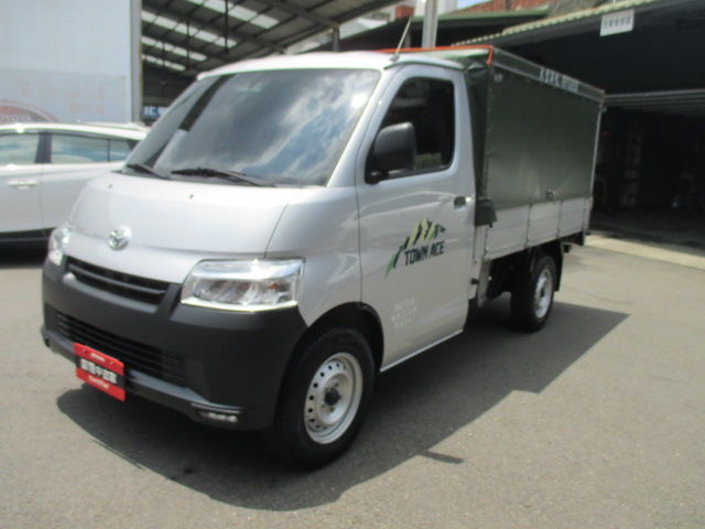 TOWN ACE 1.5  第1張相片