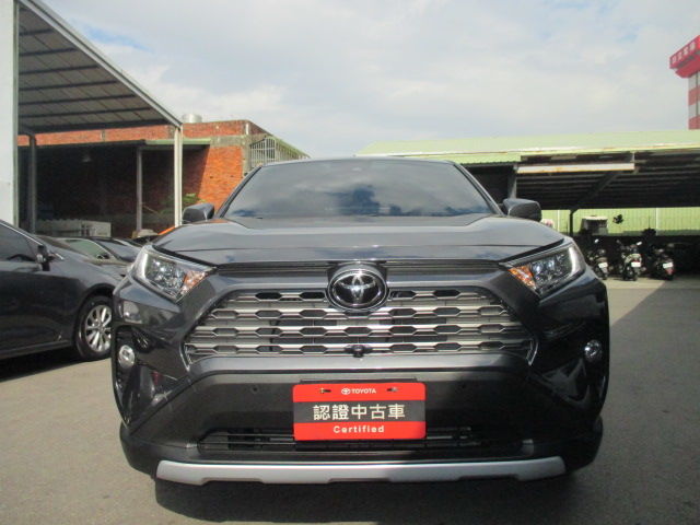 RAV4 2.0  第2張相片
