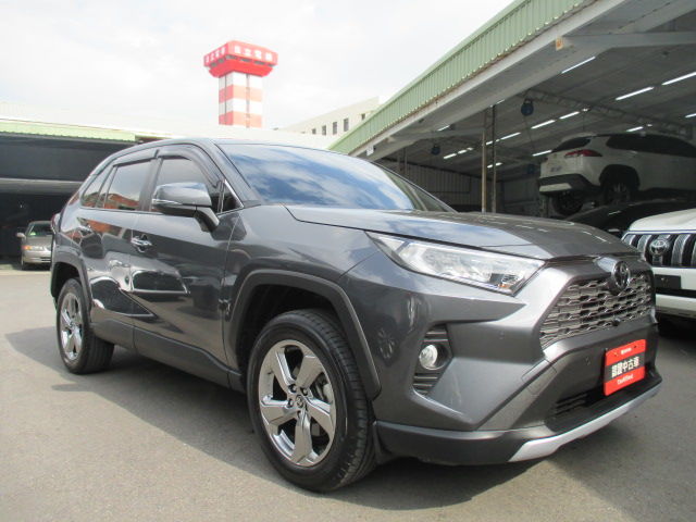 RAV4 2.0  第3張相片