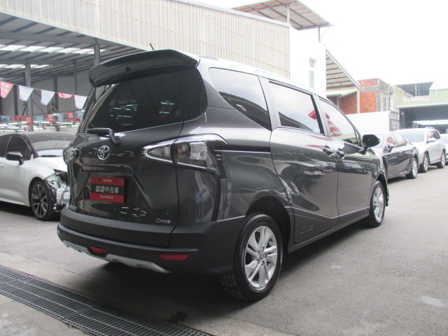 SIENTA 1.8  第5張相片