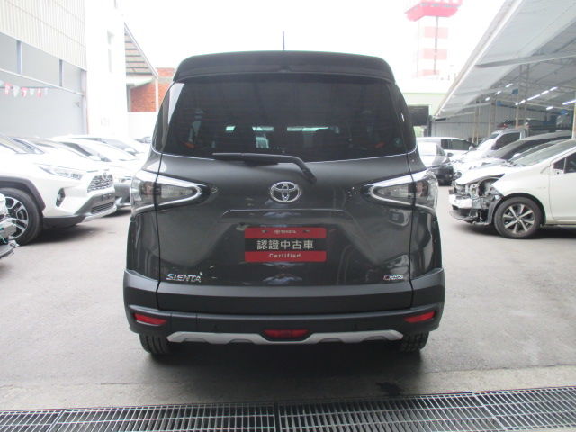 SIENTA 1.8  第6張相片