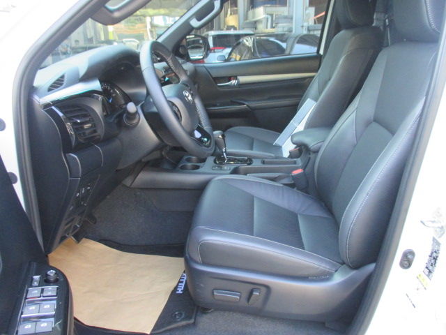 HILUX  第7張相片