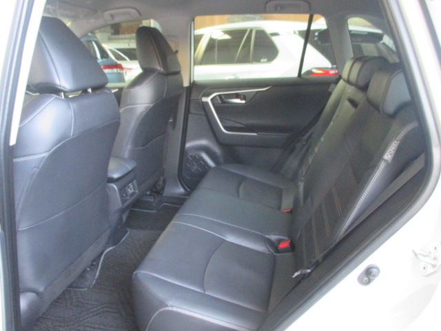 RAV4 2.0  第8張相片