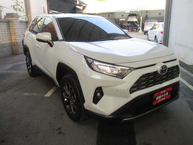 RAV4 2.0  第3張相片