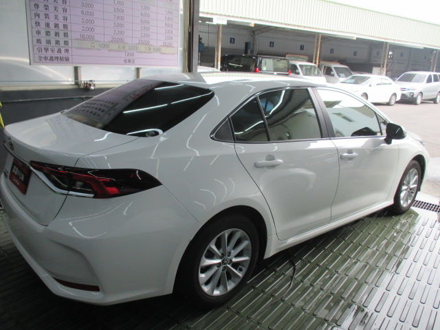 ALTIS 1.8  第4張相片