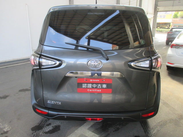 SIENTA 1.8  第6張相片