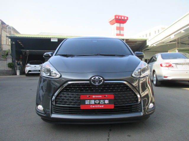 SIENTA 1.8  第2張相片