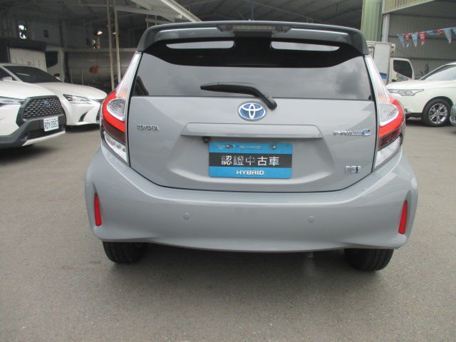 PRIUS C 1.5  第6張相片