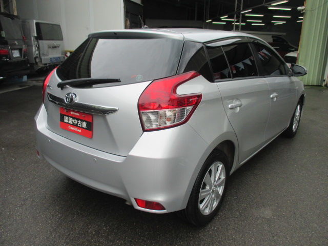 YARIS 1.5E  第5張相片