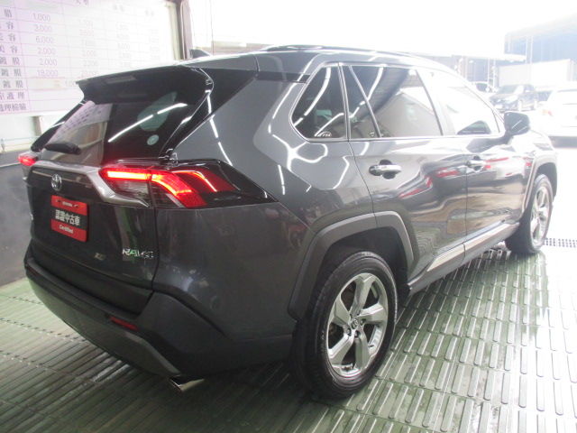 RAV4 2.0  第5張相片