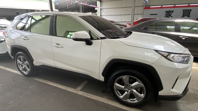 RAV4 2.0  第4張相片